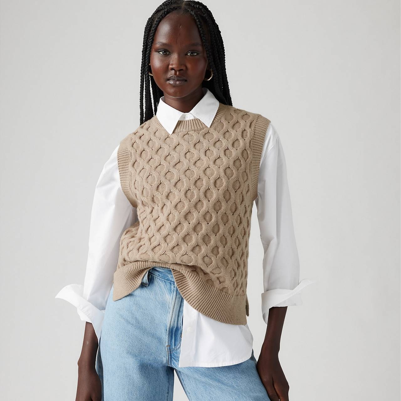 BLUEBELL CABLE SWEATER VEST - 3
