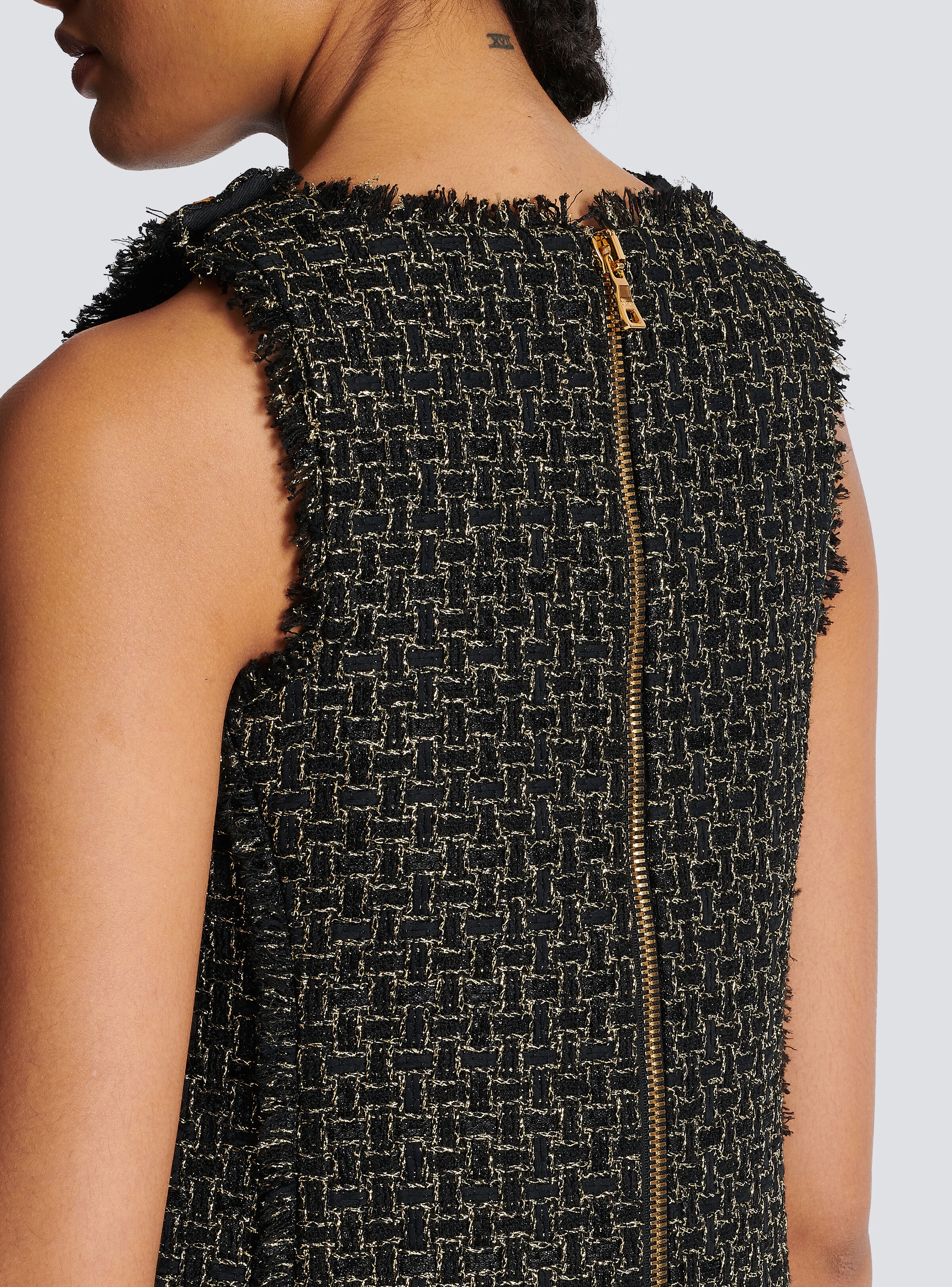 Sleeveless lurex tweed dress with buttons - 8