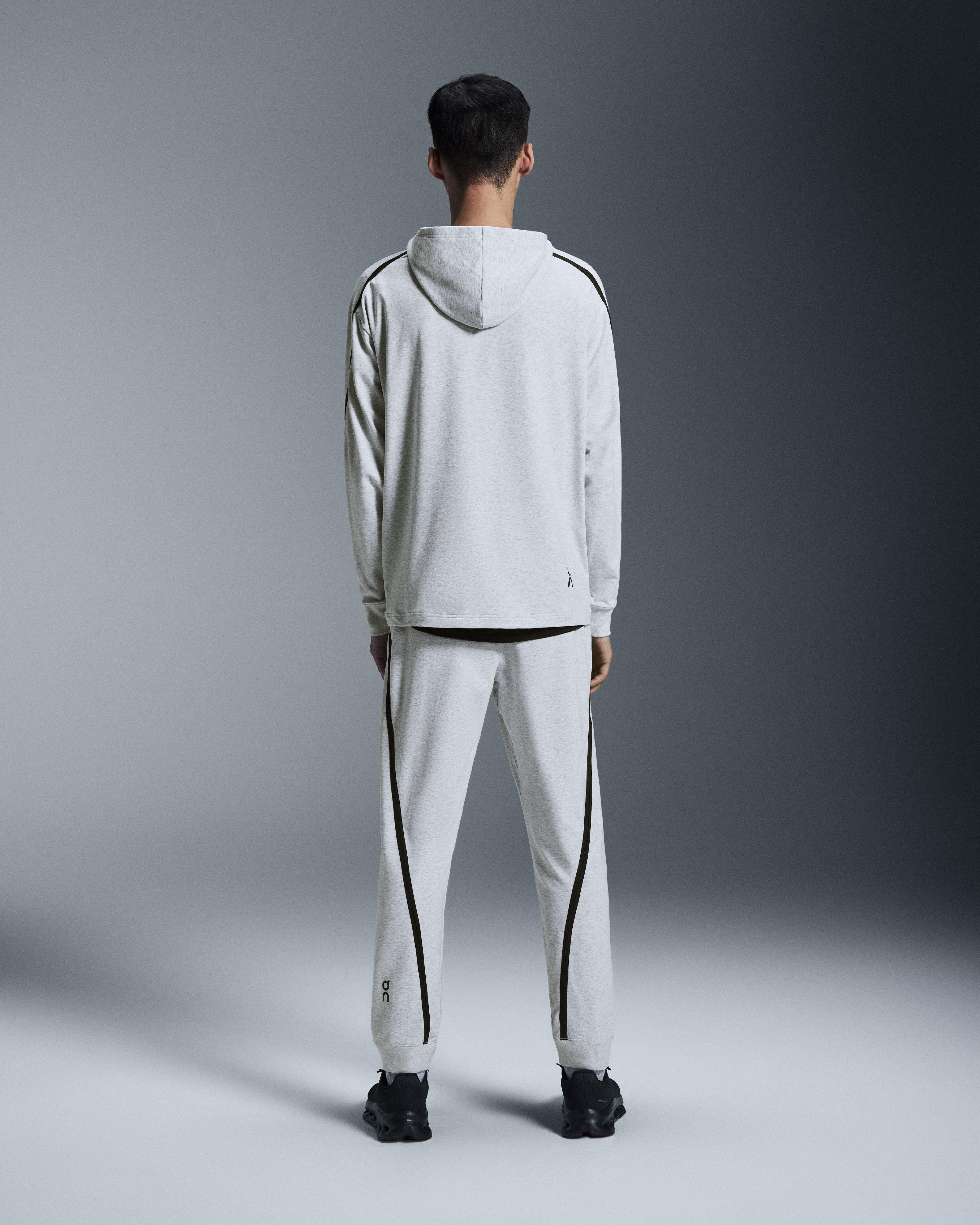 Studio Hoodie - 2
