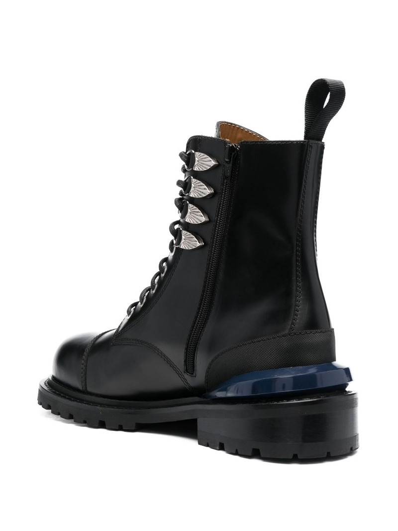 lace-up ankle leather boots 3