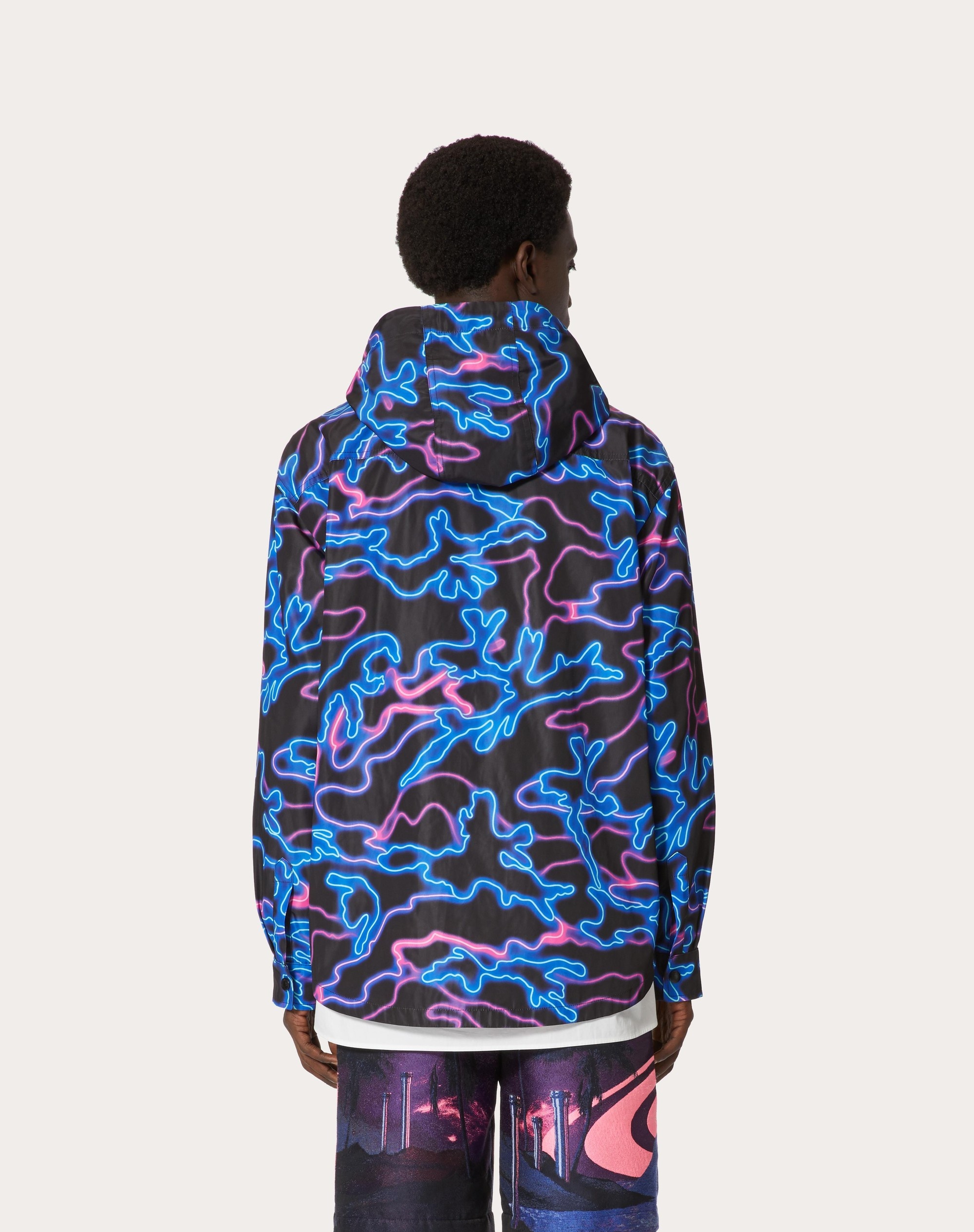 HOODED SHIRT JACKET WITH NEON CAMOU PRINT - 4