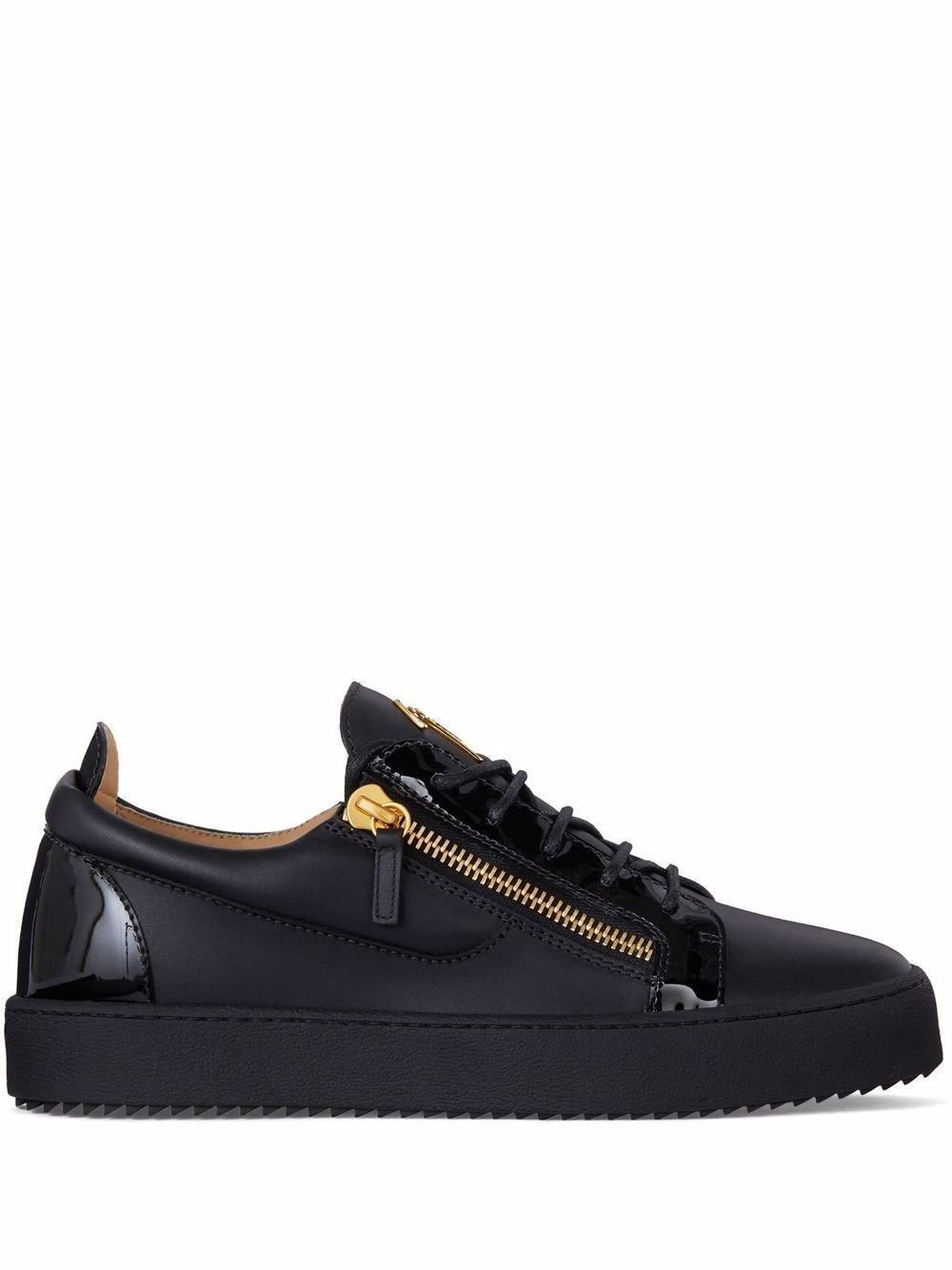 SNEAKERS LOGO - 1