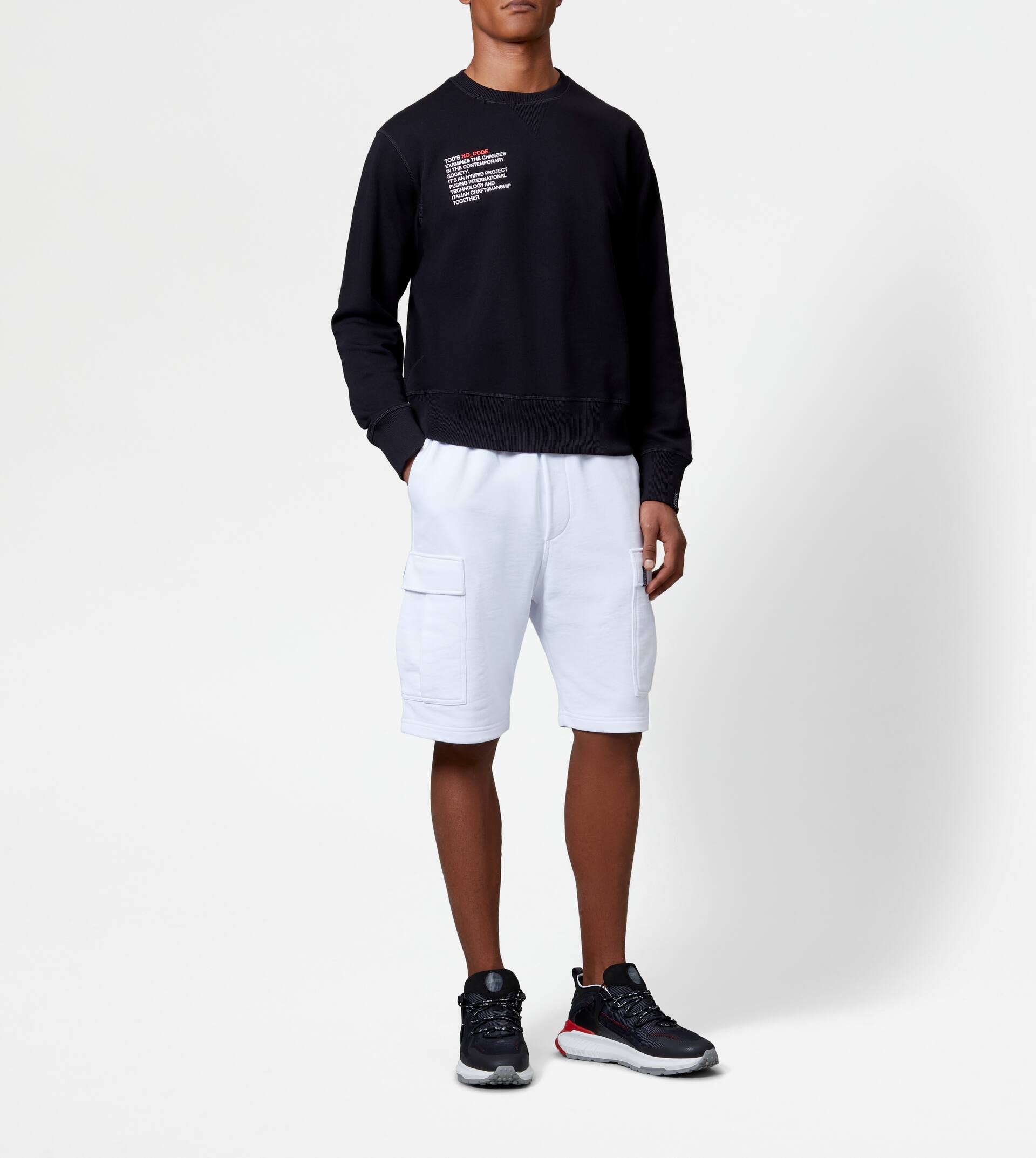 ROUND-NECK SWEATSHIRT NO_CODE - BLACK - 2