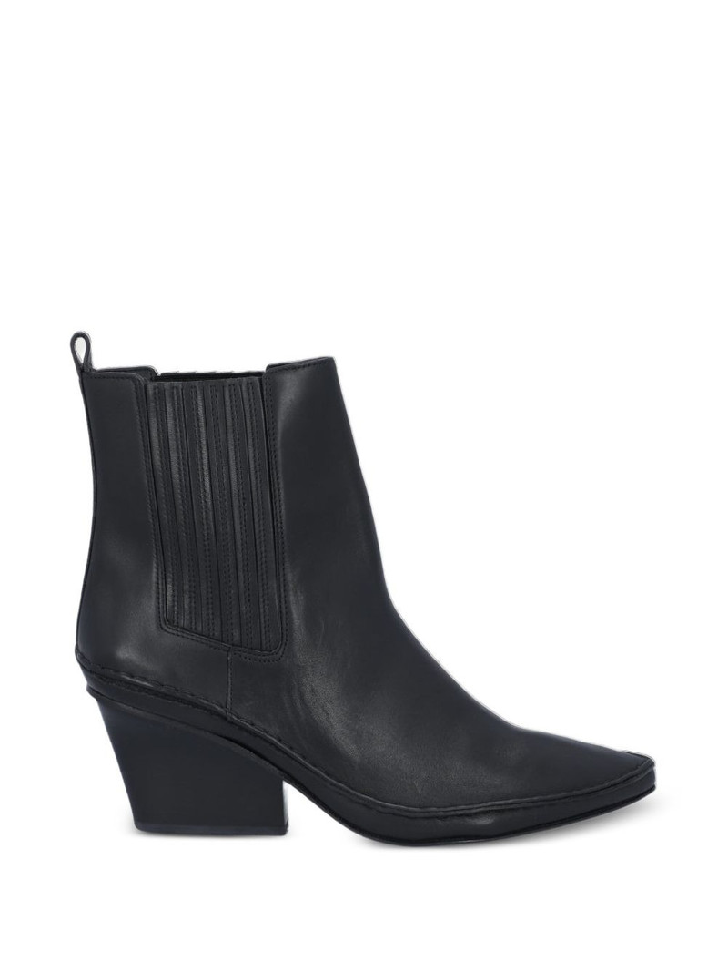 point-toe Chelsea boots 1