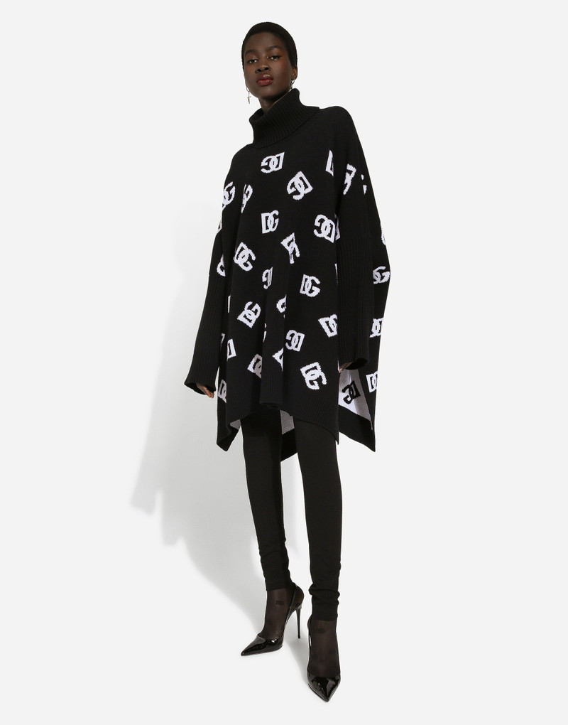 Jacquard DG 로고를 가진 모직 poncho 5