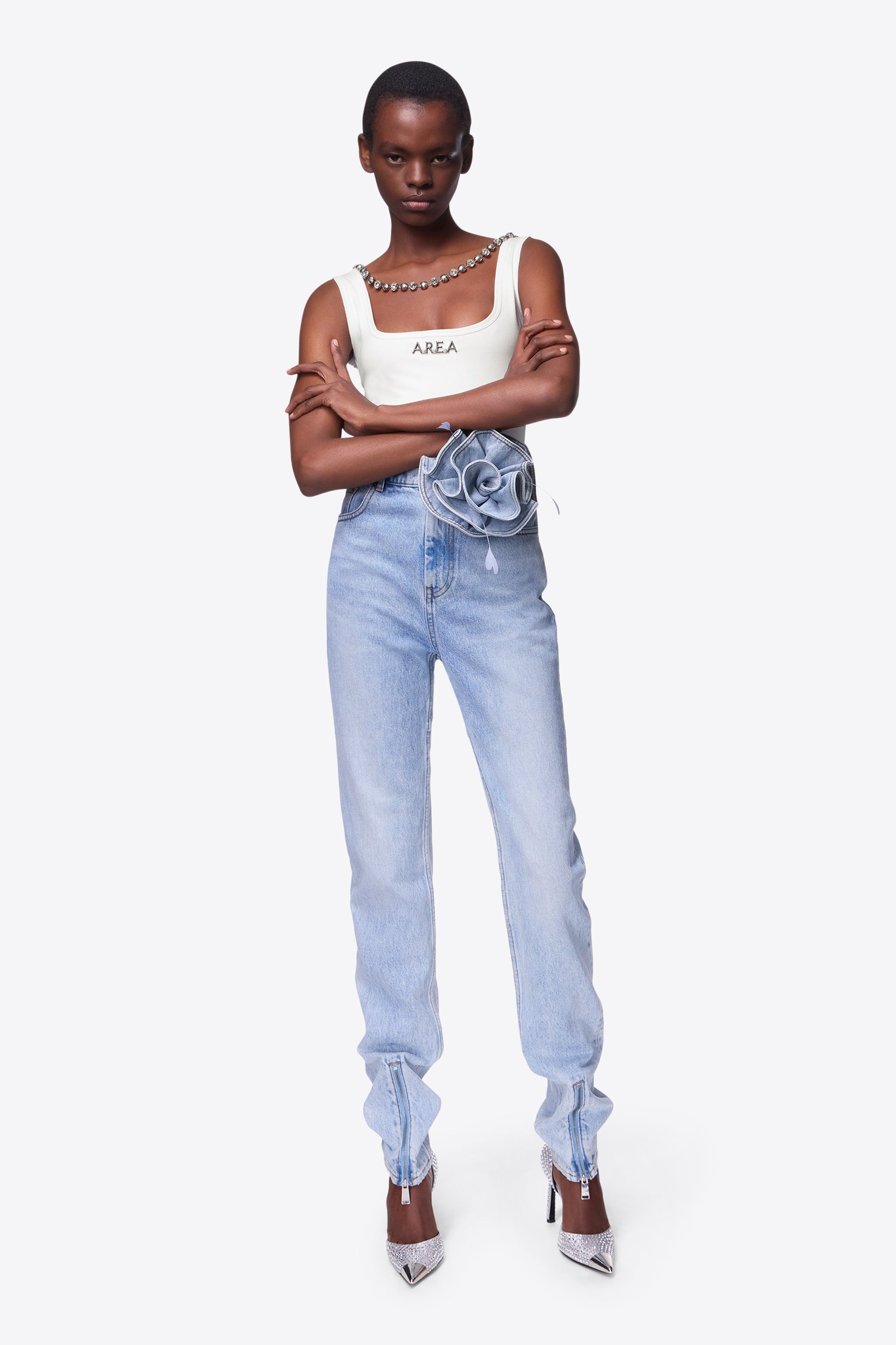 FLOWER CORSAGE ANKLE ZIP JEAN - 3
