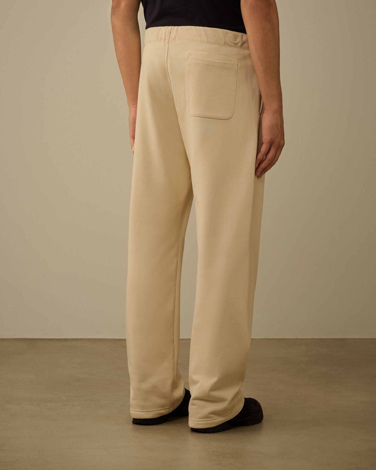 Diagonal Raised Fleece Cargo Lens Sweatpants - 4