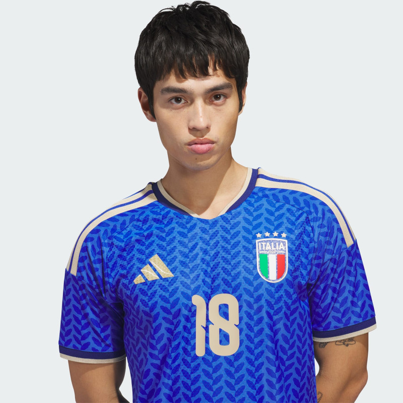 Italy 26 Home Barella Authentic Jersey 5
