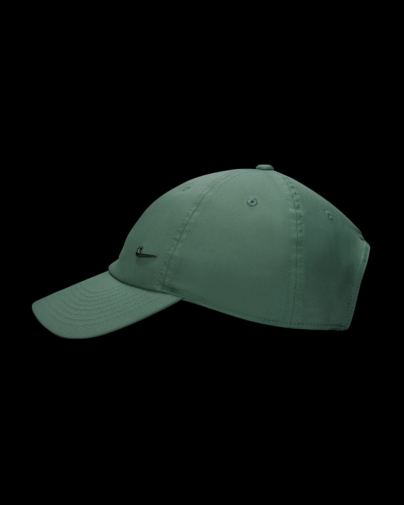 Nike Dri-FIT Club Unstructured Metal Swoosh Cap 5