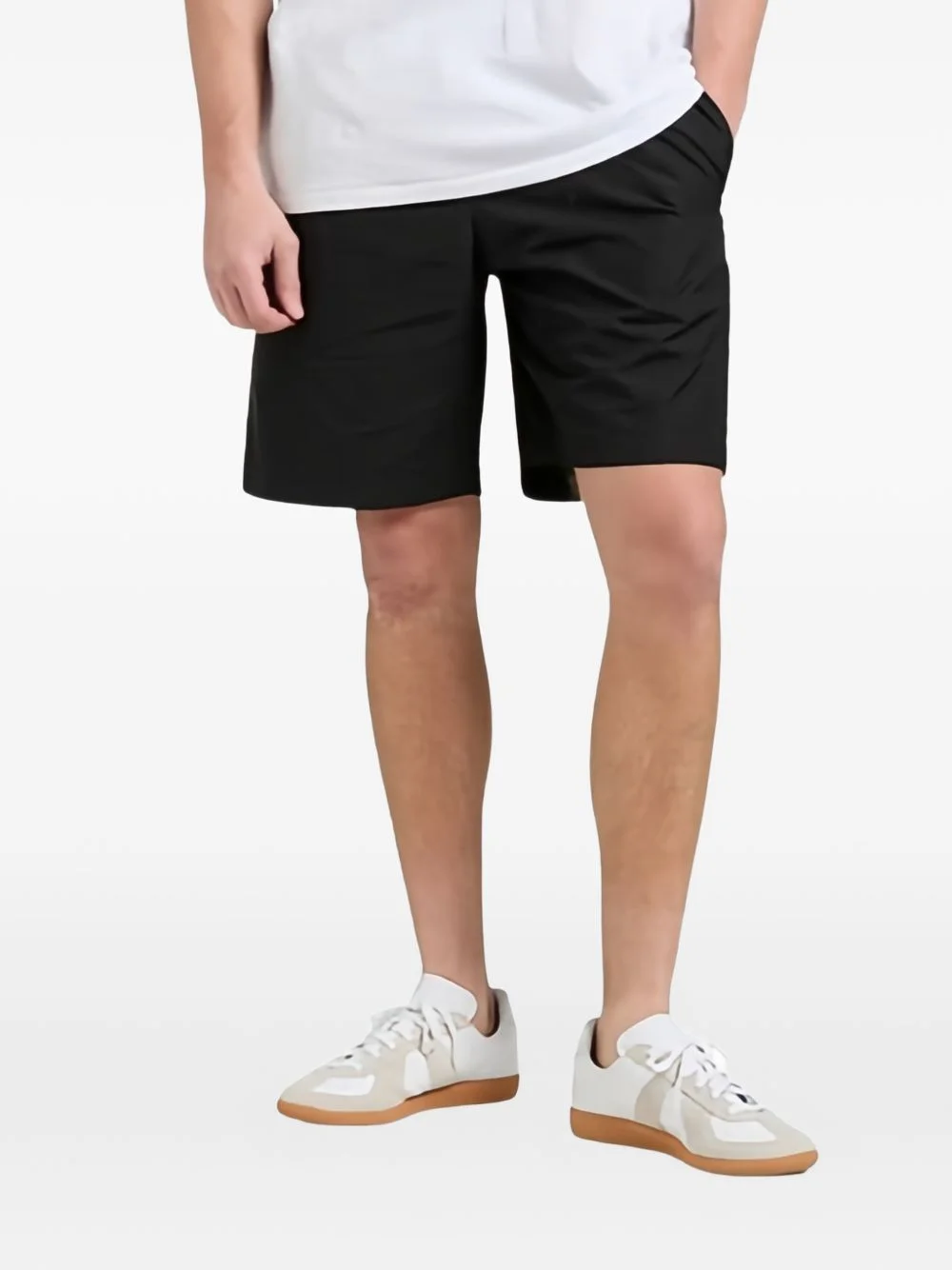 elasticated-waistband shorts - 1