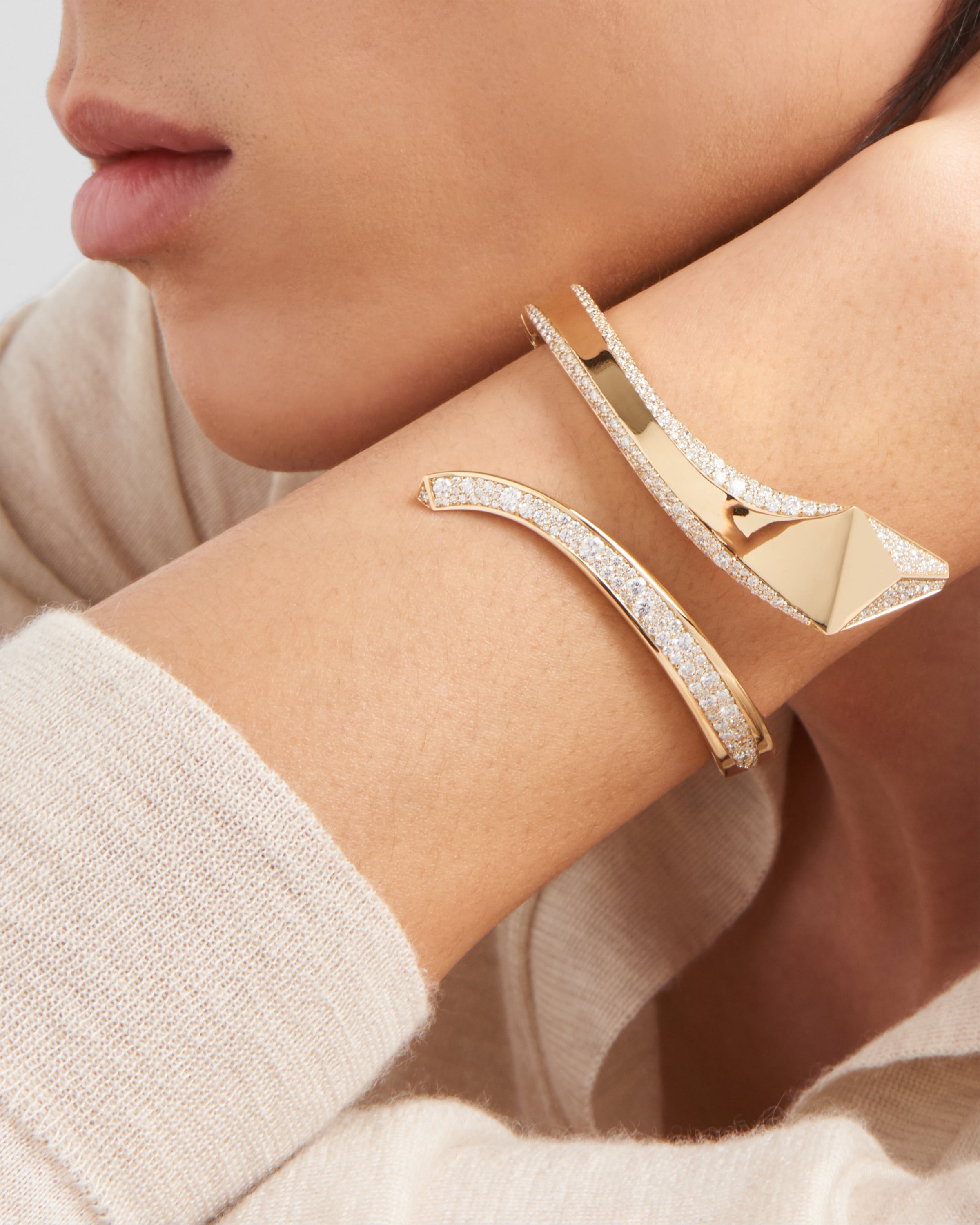 Eternal Gold snake bracelet in yellow gold and diamonds - 5