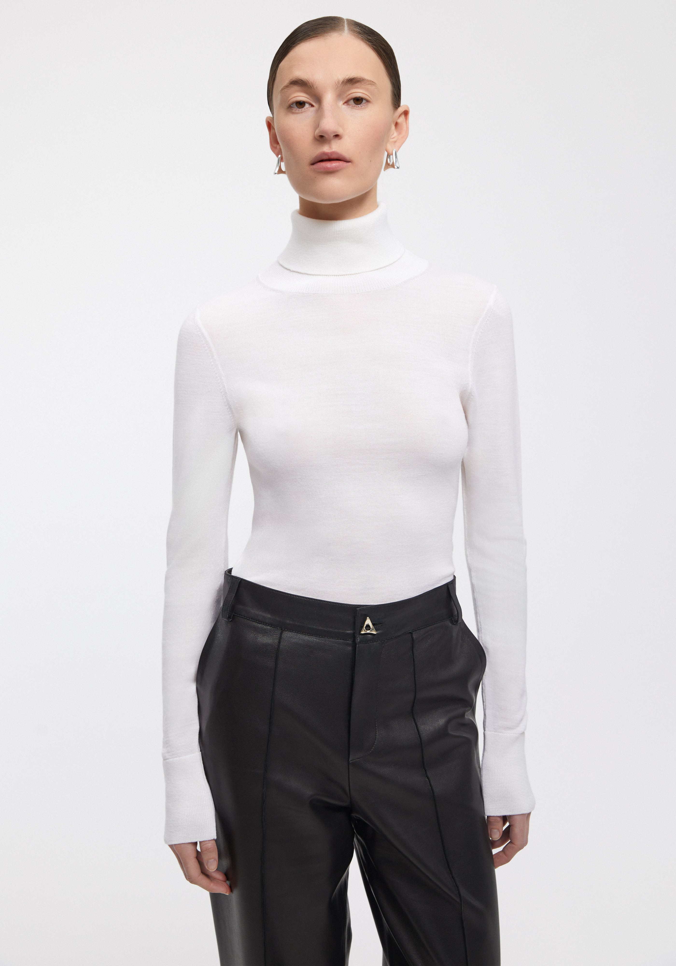 TENDER
Merino wool turtleneck - 3