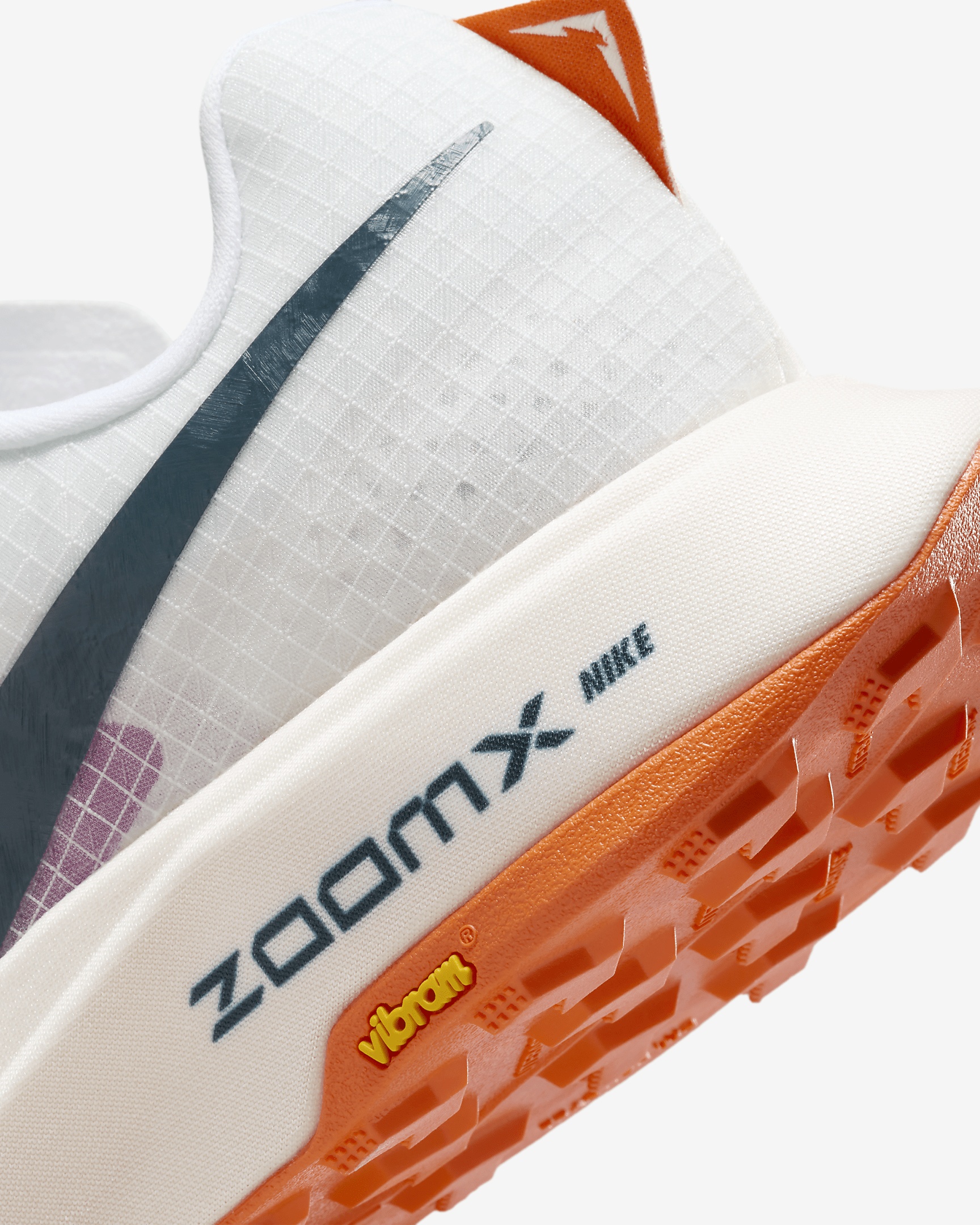 Nike Ultrafly Women's Trail Racing Shoes - 8