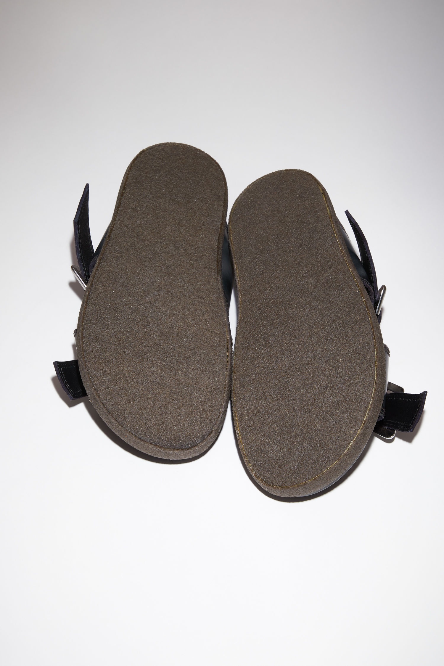 Flat buckle sandals - Grey - 3