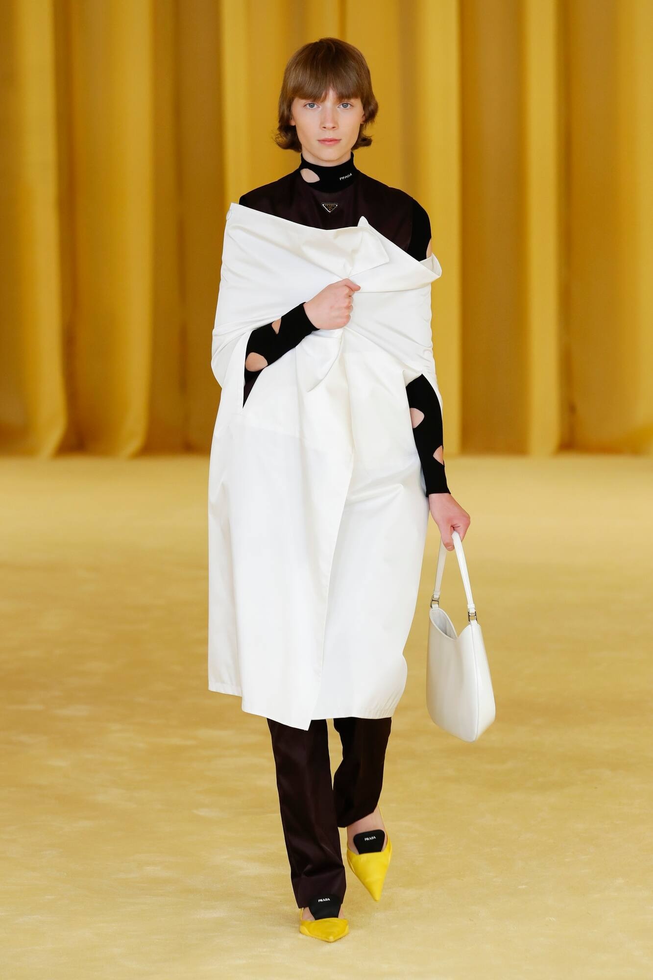 Re-Nylon cape - 6