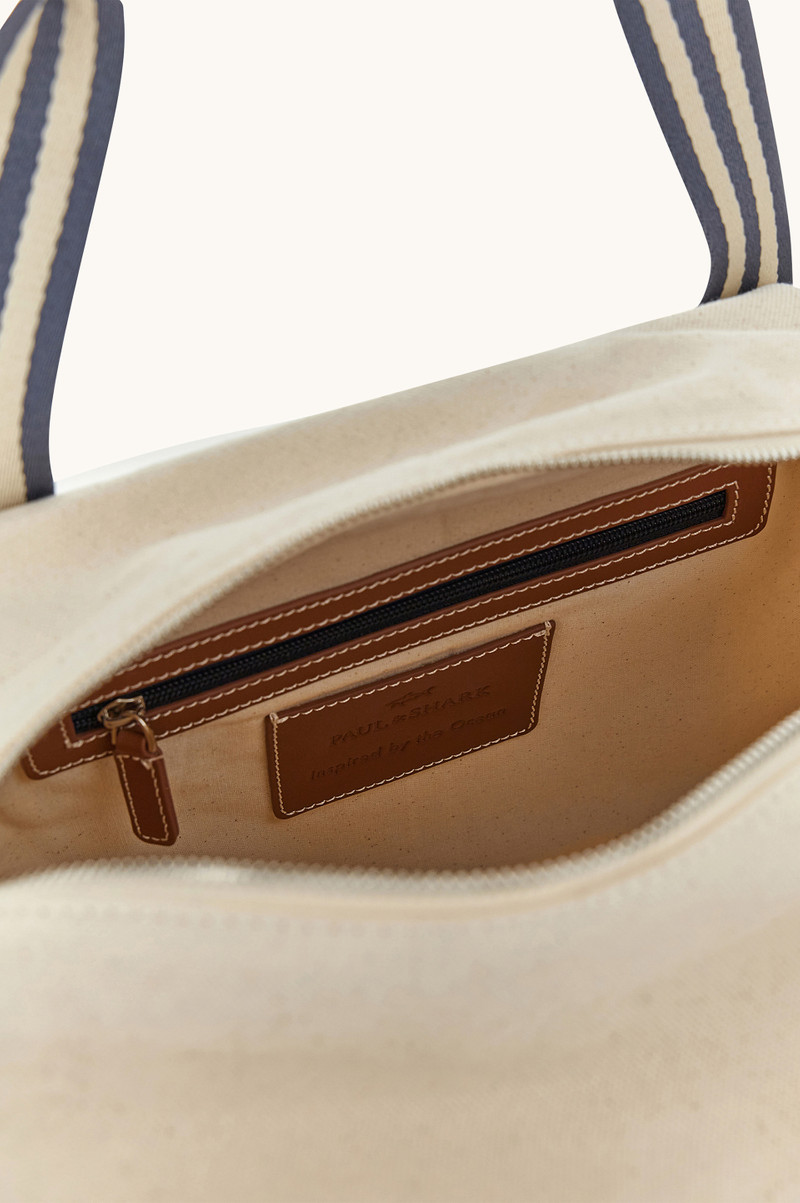 TRAVEL BAG IN CANVAS WITH LEATHER DETAILS 5