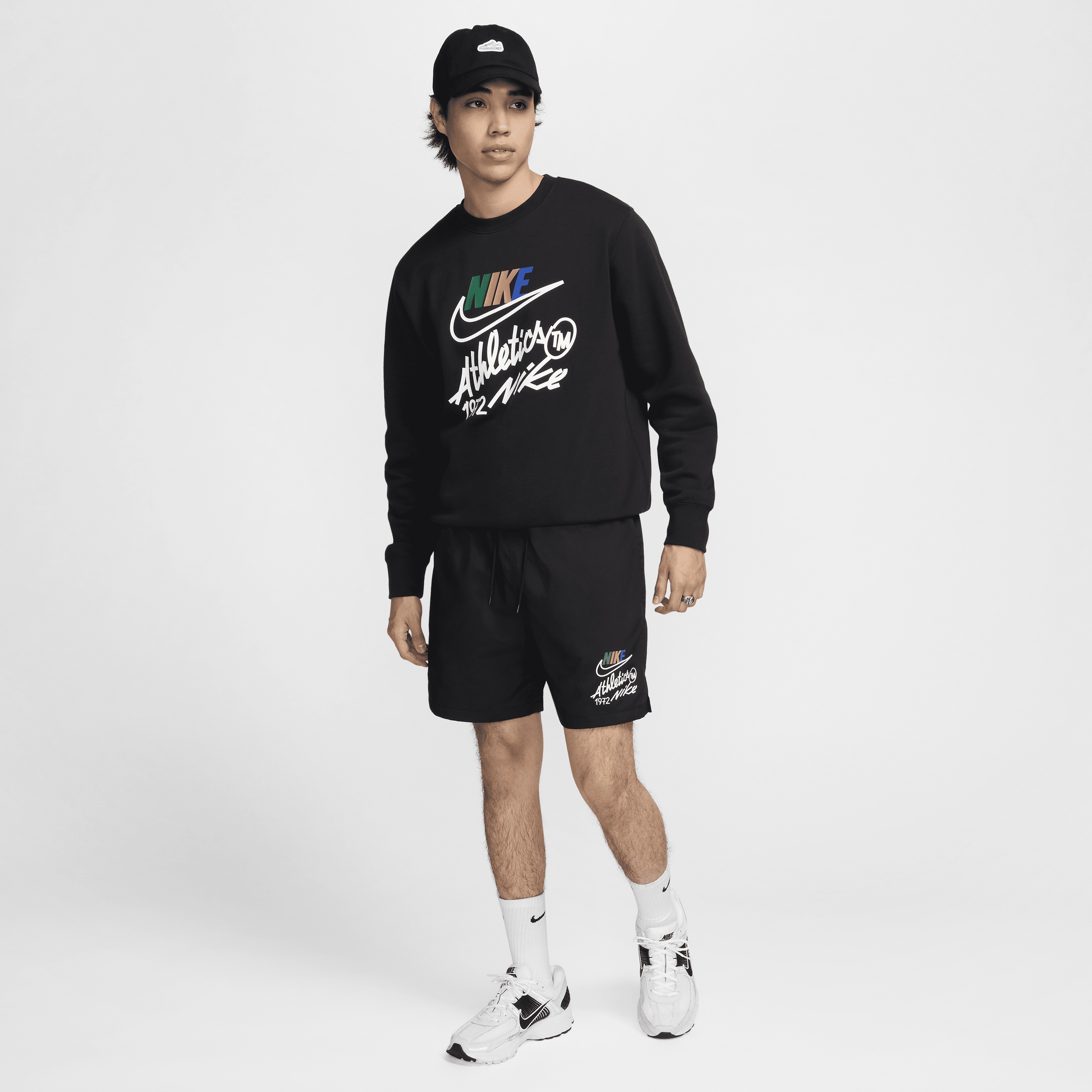 Nike Club Men's Woven Flow Shorts - 7