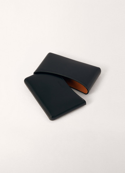Lemaire MOLDED CARD HOLDER
MOLDED CALF LEATHER outlook