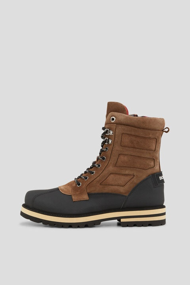 Courchevel Boots in Brown/Black 1