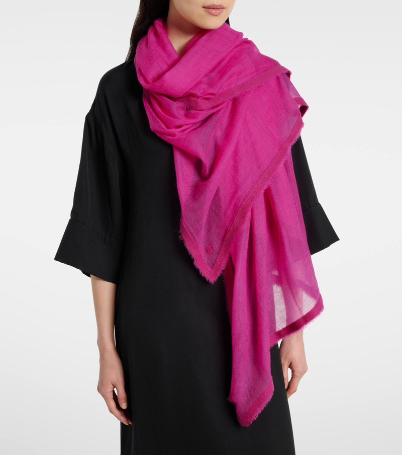 The Row Cashmere and wool scarf outlook