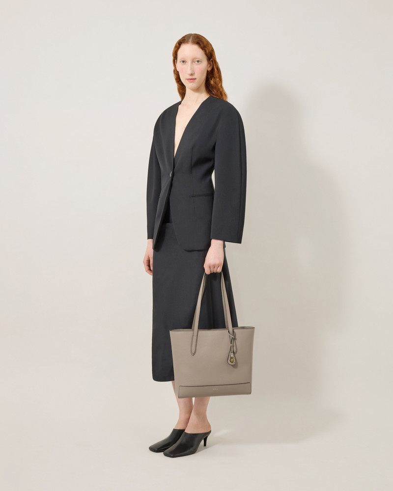 Mulberry Shopper
Cashmere Taupe Small Classic Grain outlook