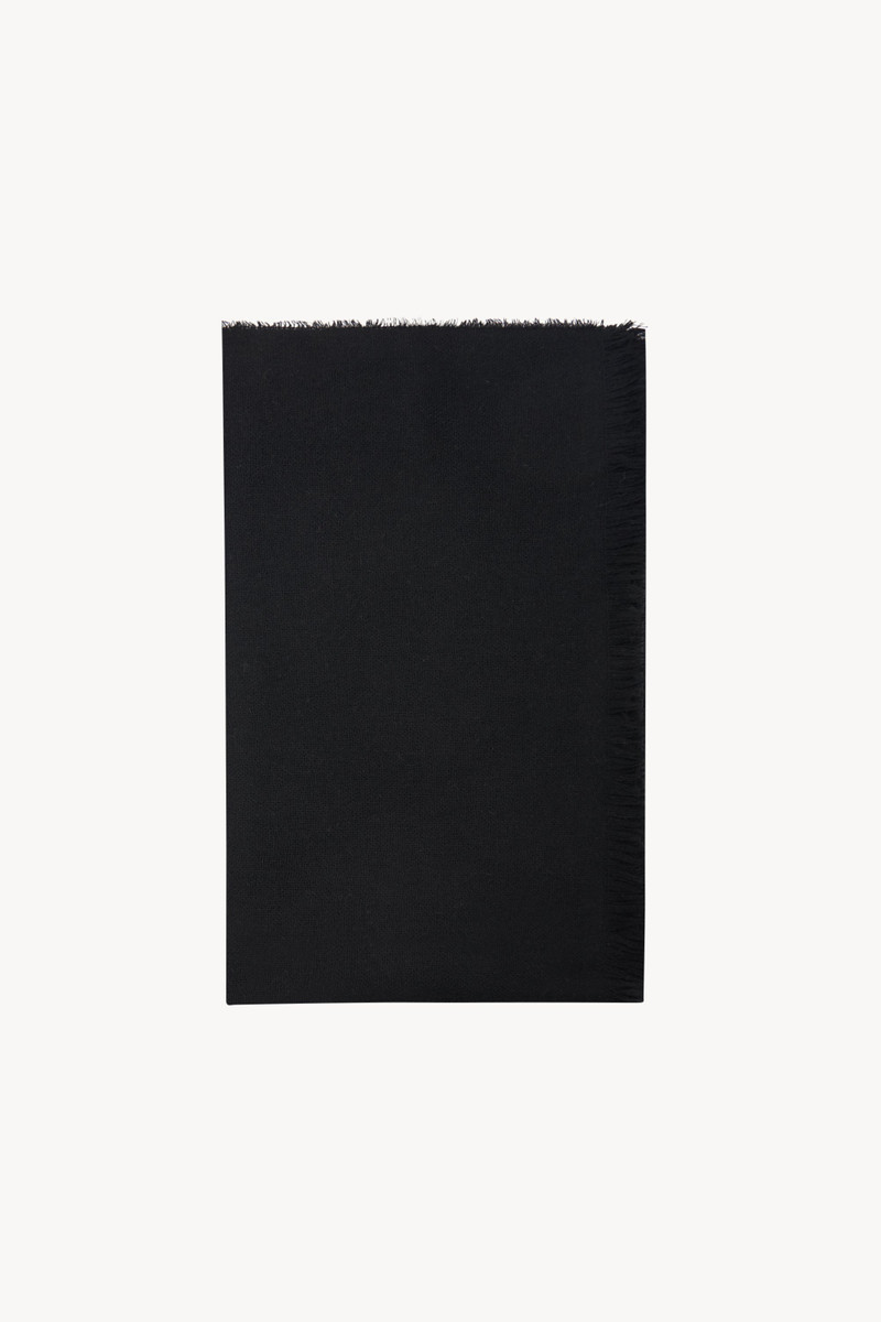 The Row Lentia Scarf in Cashmere outlook