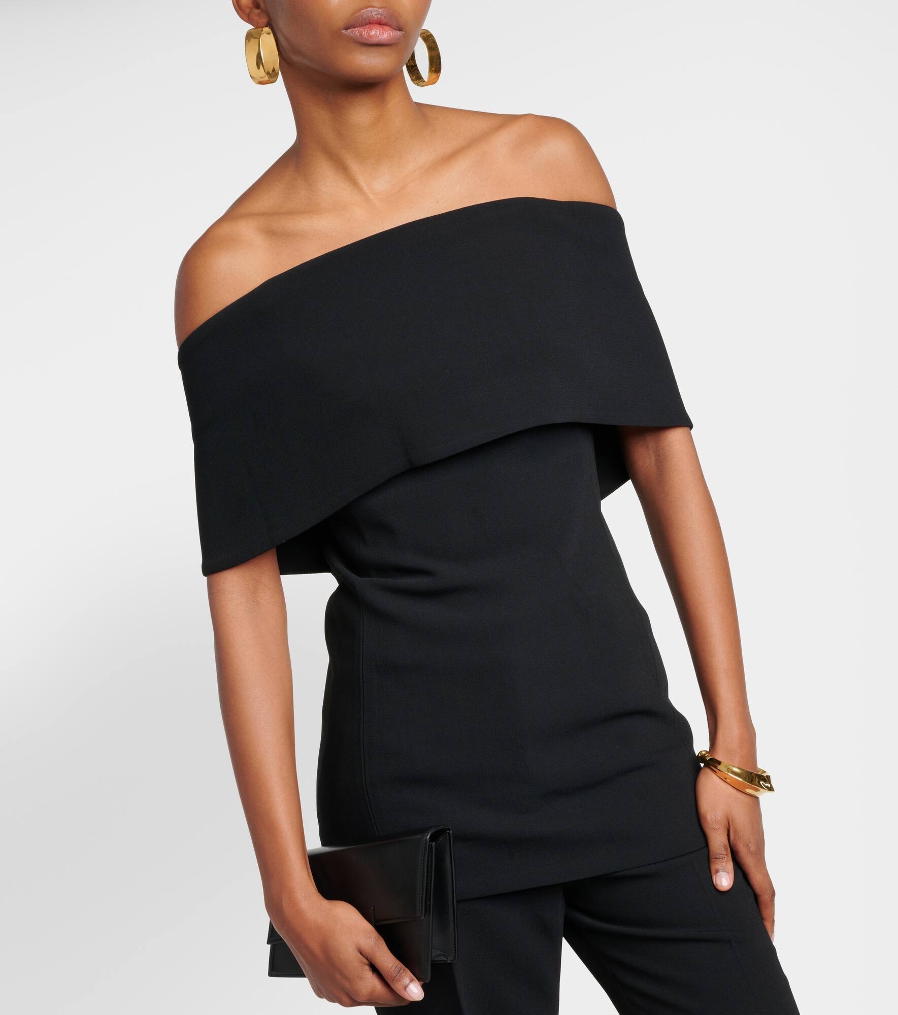 Off-shoulder crêpe top - 4