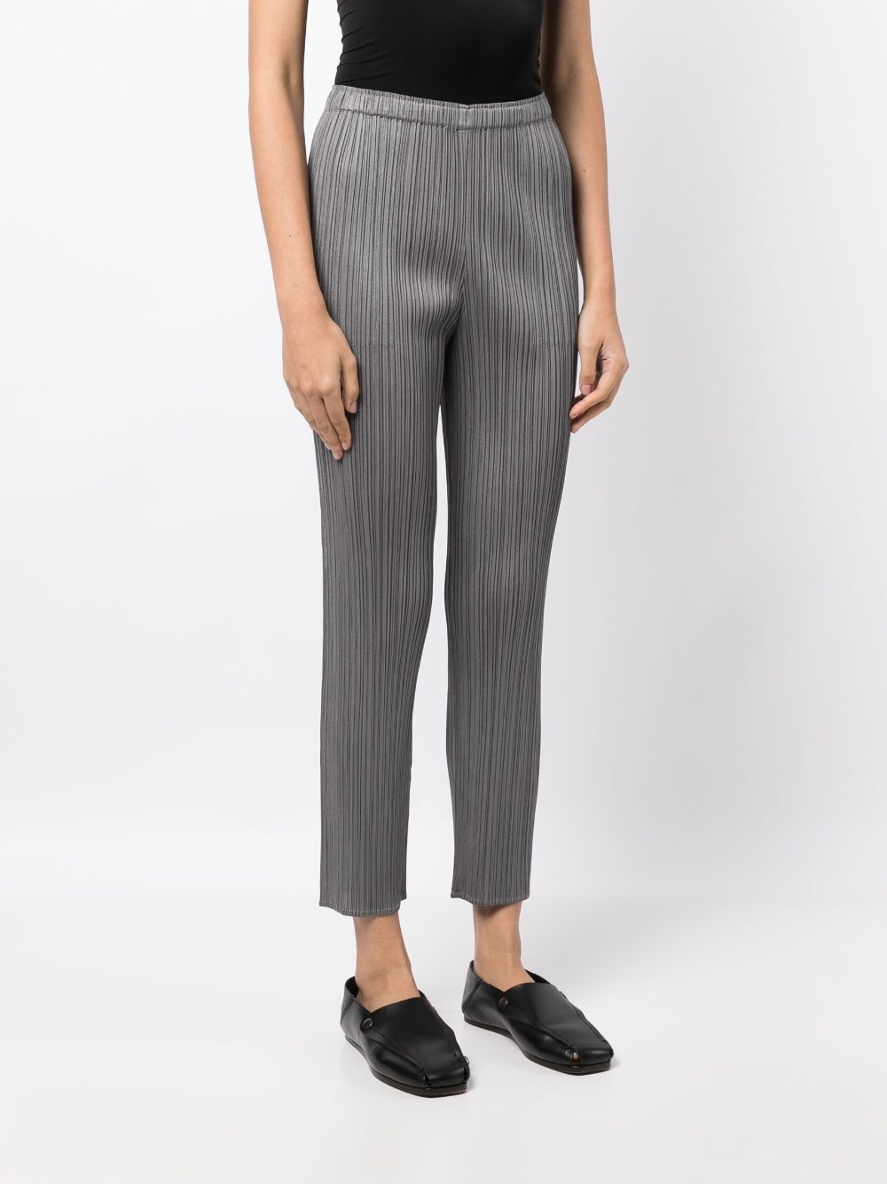slim-cut micro-pleated trousers - 3