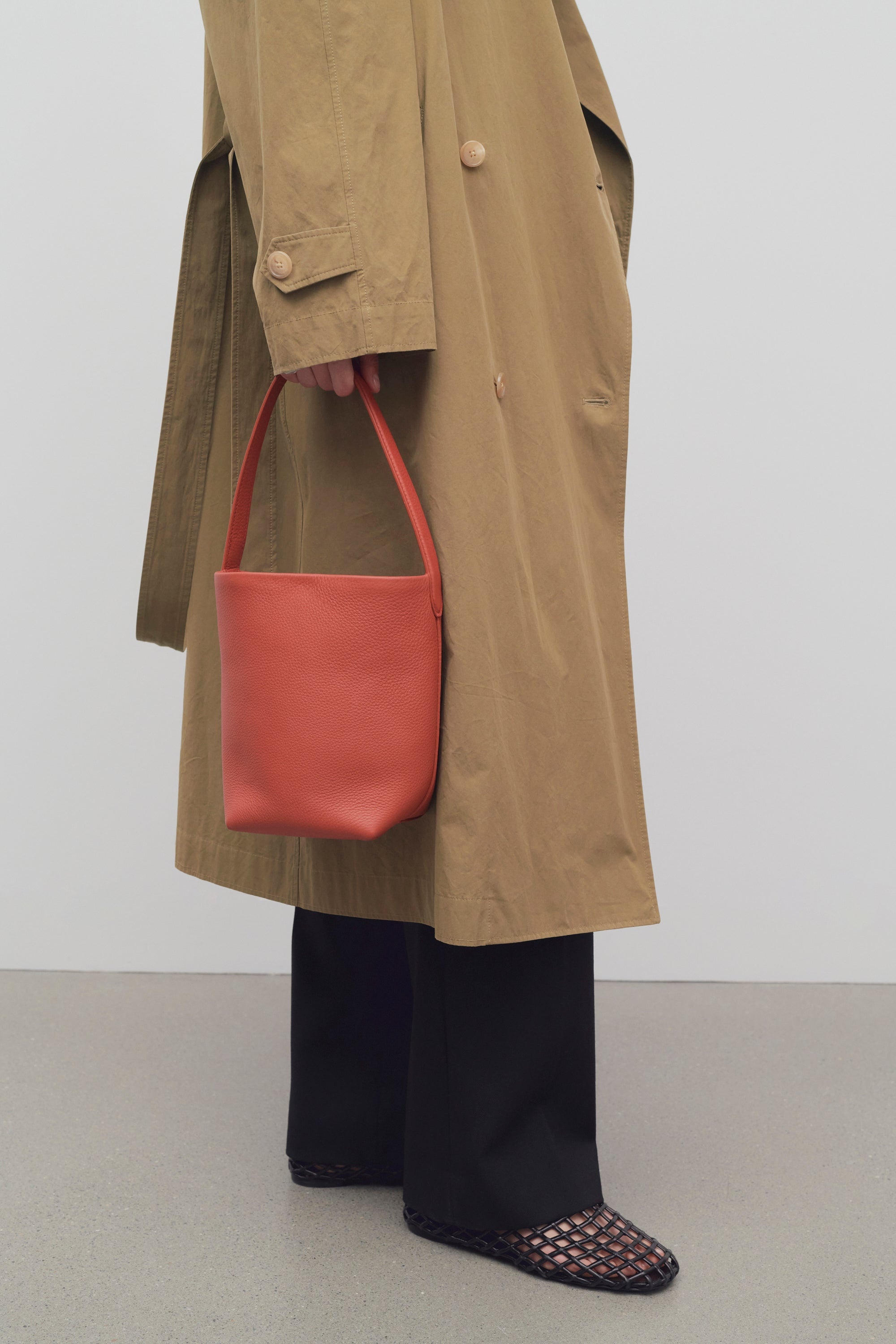 The Row Small N/S Park Tote Bag in Leather - W1314L129RULD 