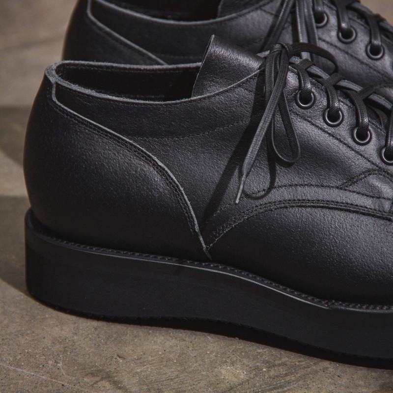 145 Oxford - Black Waxed Flesh 4