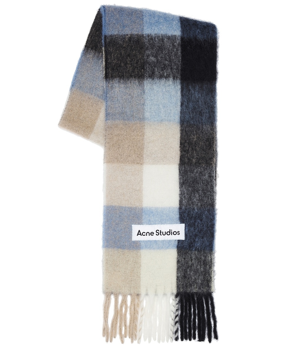 Heavy Scarf - 1