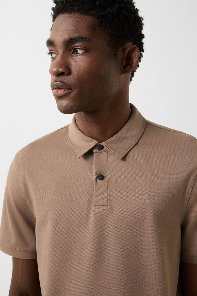 Timo polo shirt in Mud 4