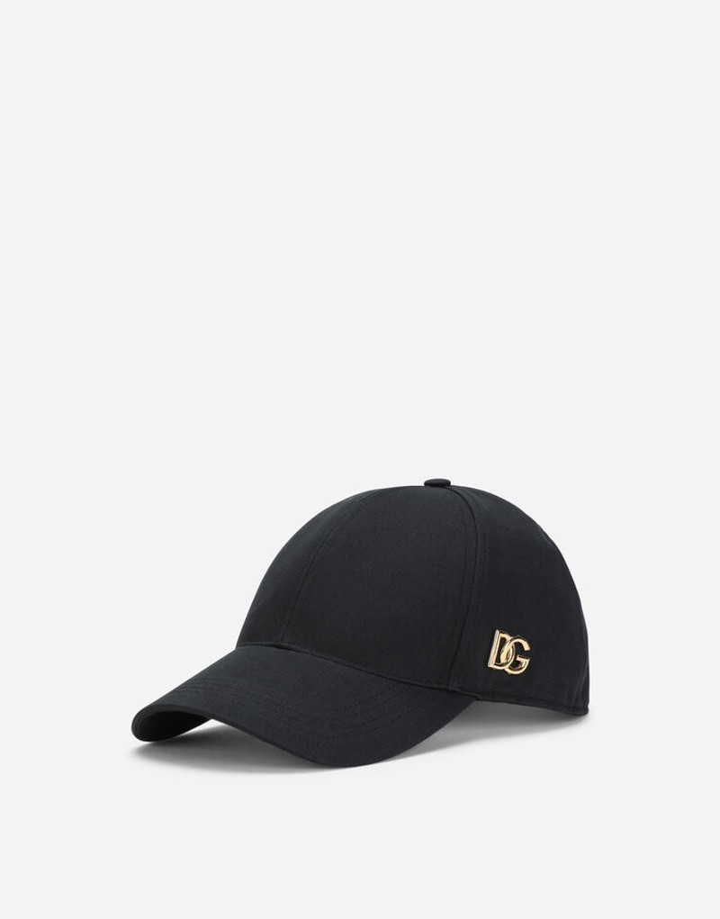 Baseball cap with branded plate 1