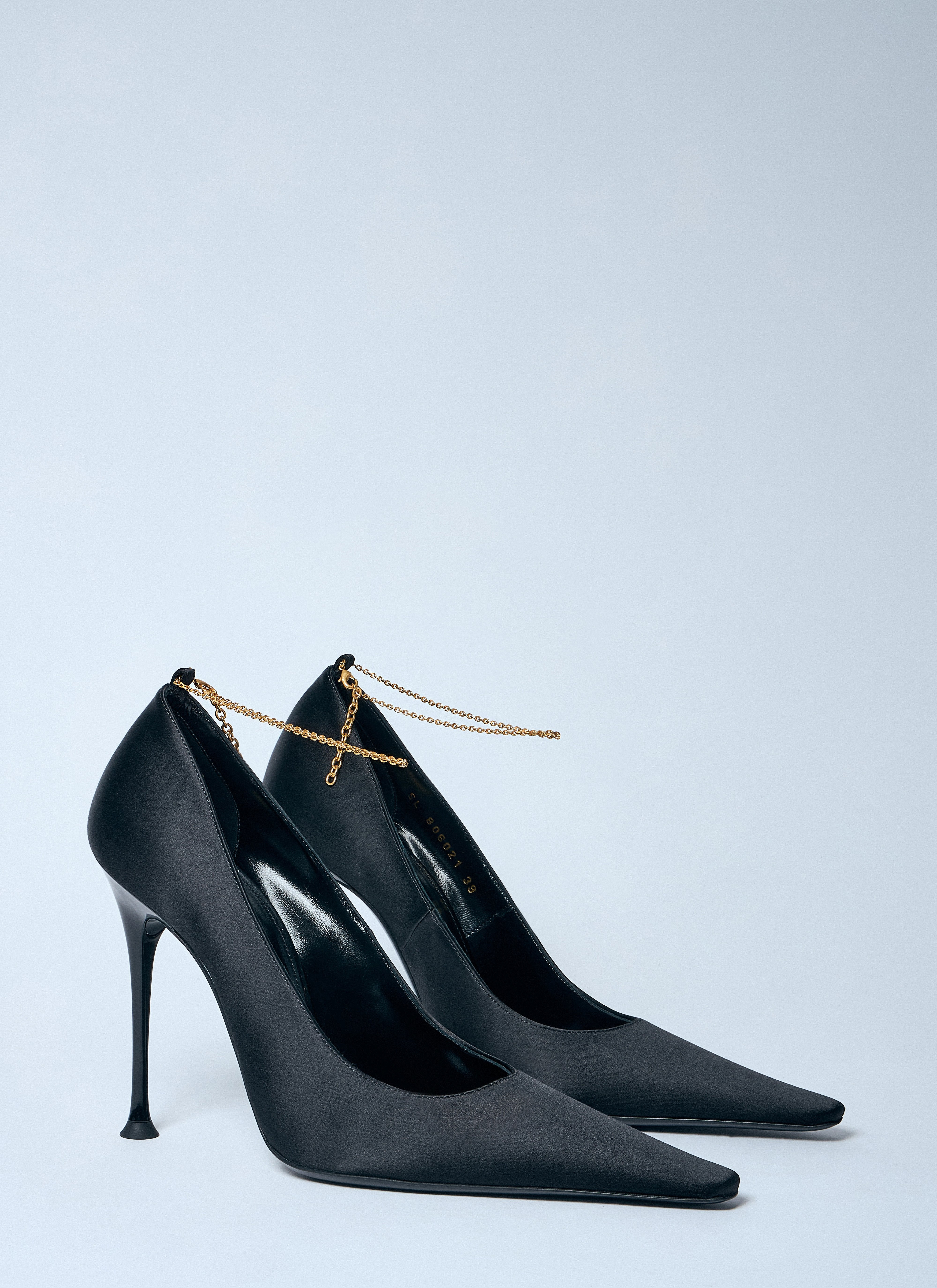 Saint Laurent Women Régine Pumps - 2