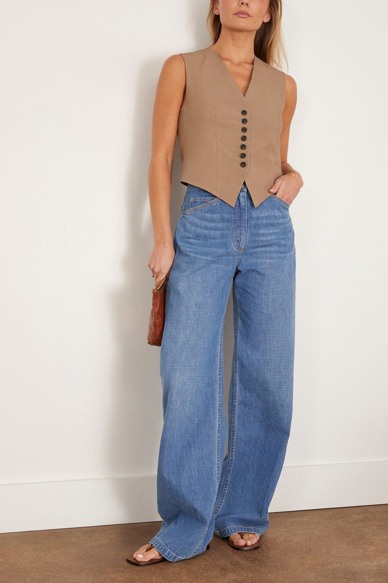 RÓHE Shaped Waistcoat in Khaki outlook