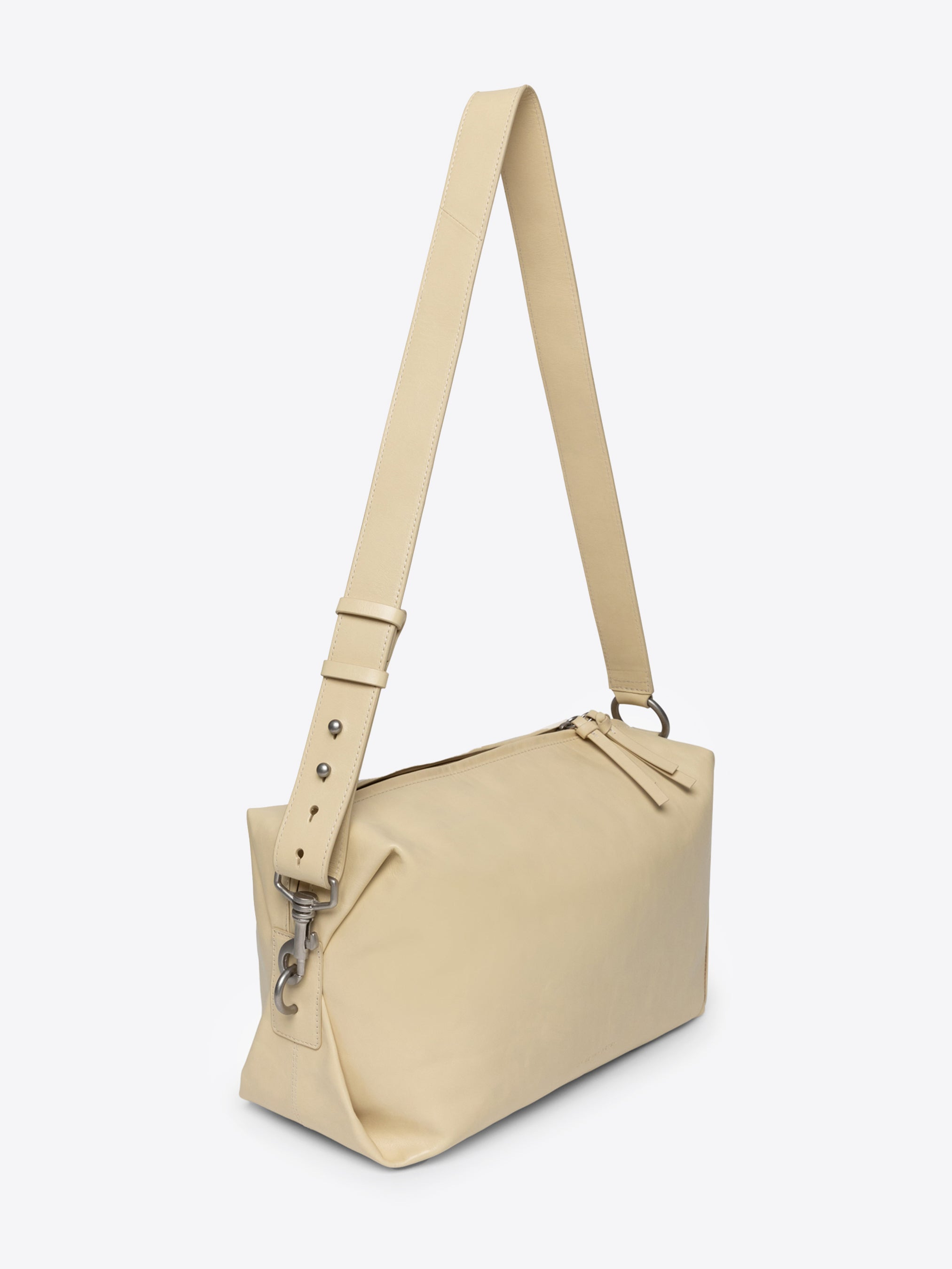 LEATHER CROSSBODY BAG - 3