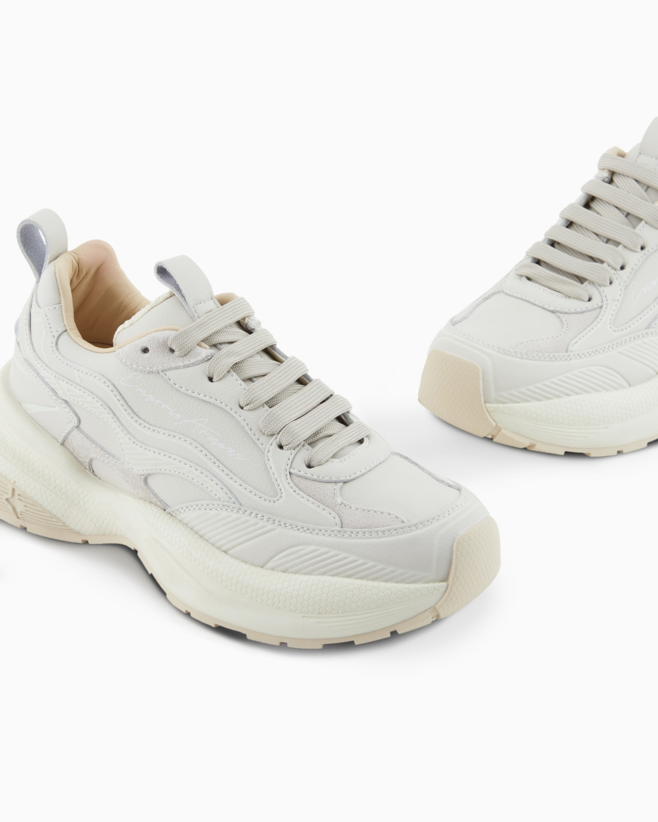 LEATHER SNEAKERS WITH VELVET DETAILS AND A SIGNATURE LOGO - 5
