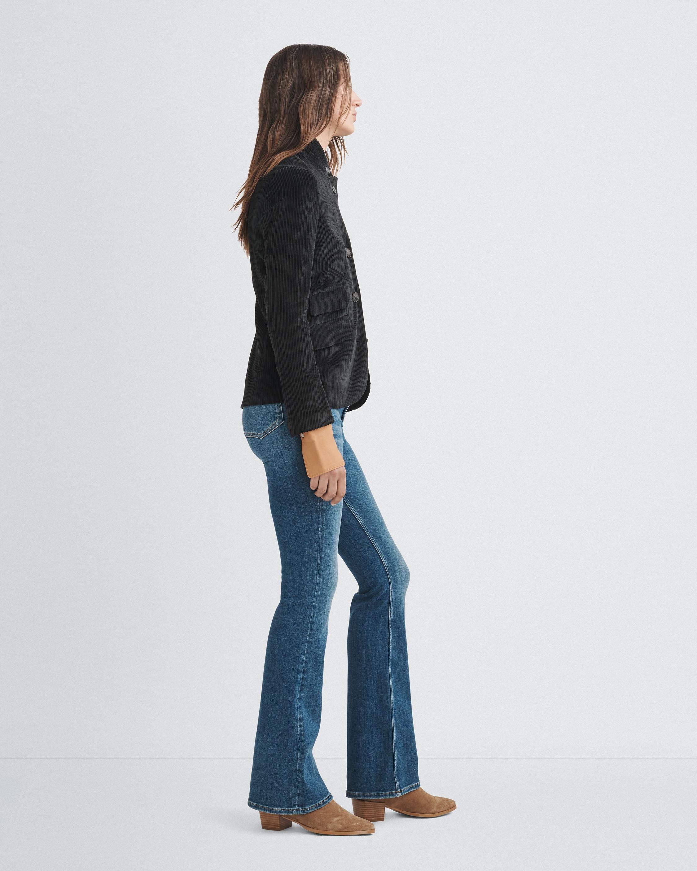 Slade Corduroy Blazer
Slim Fit - 4