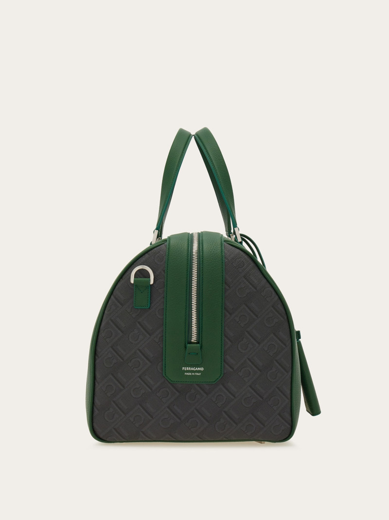 Bicolor duffel bag 4