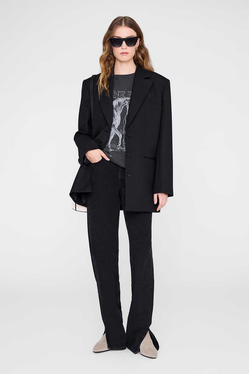 Lili Tee Horse - Washed Black 5