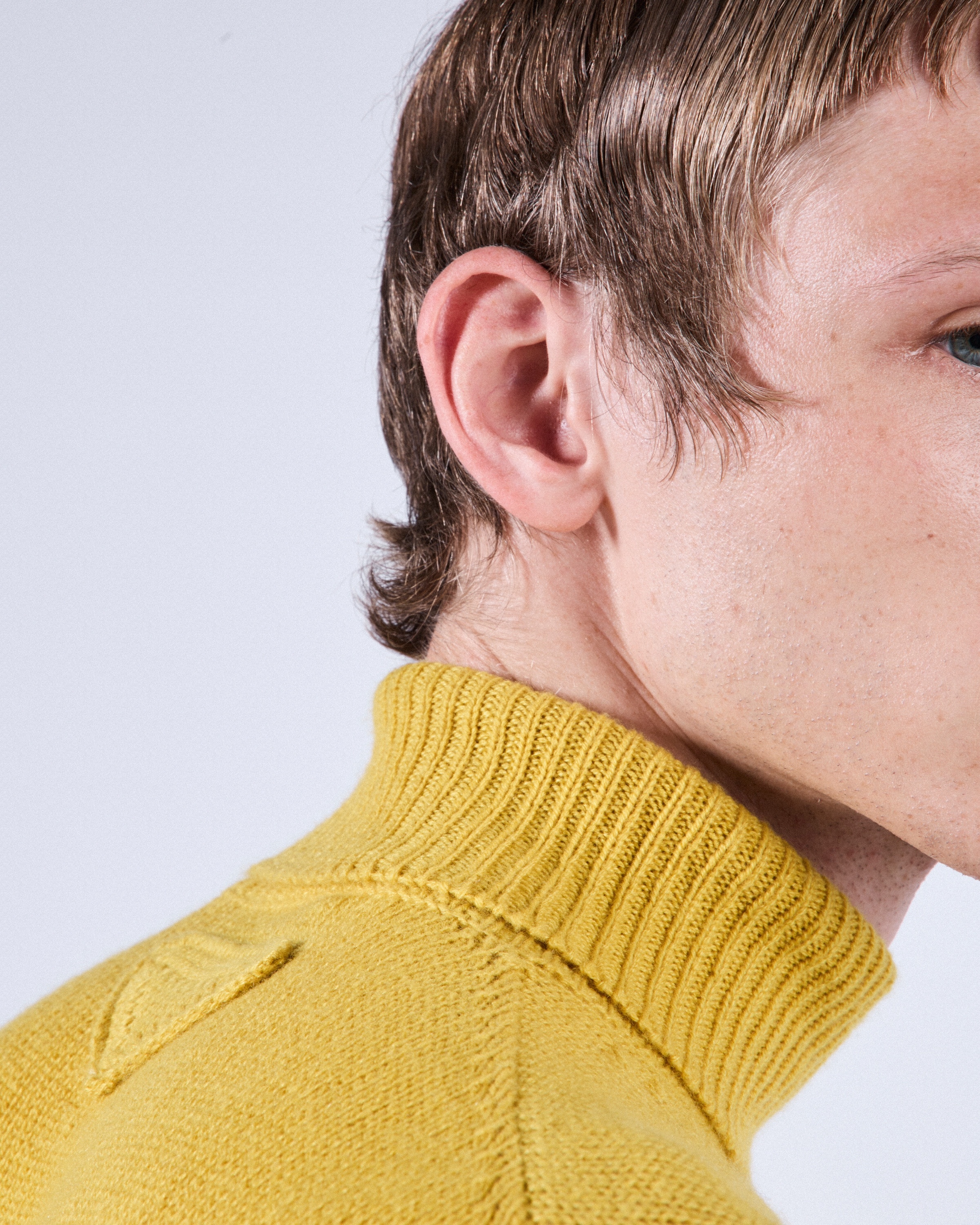 Cashmere turtleneck sweater - 4