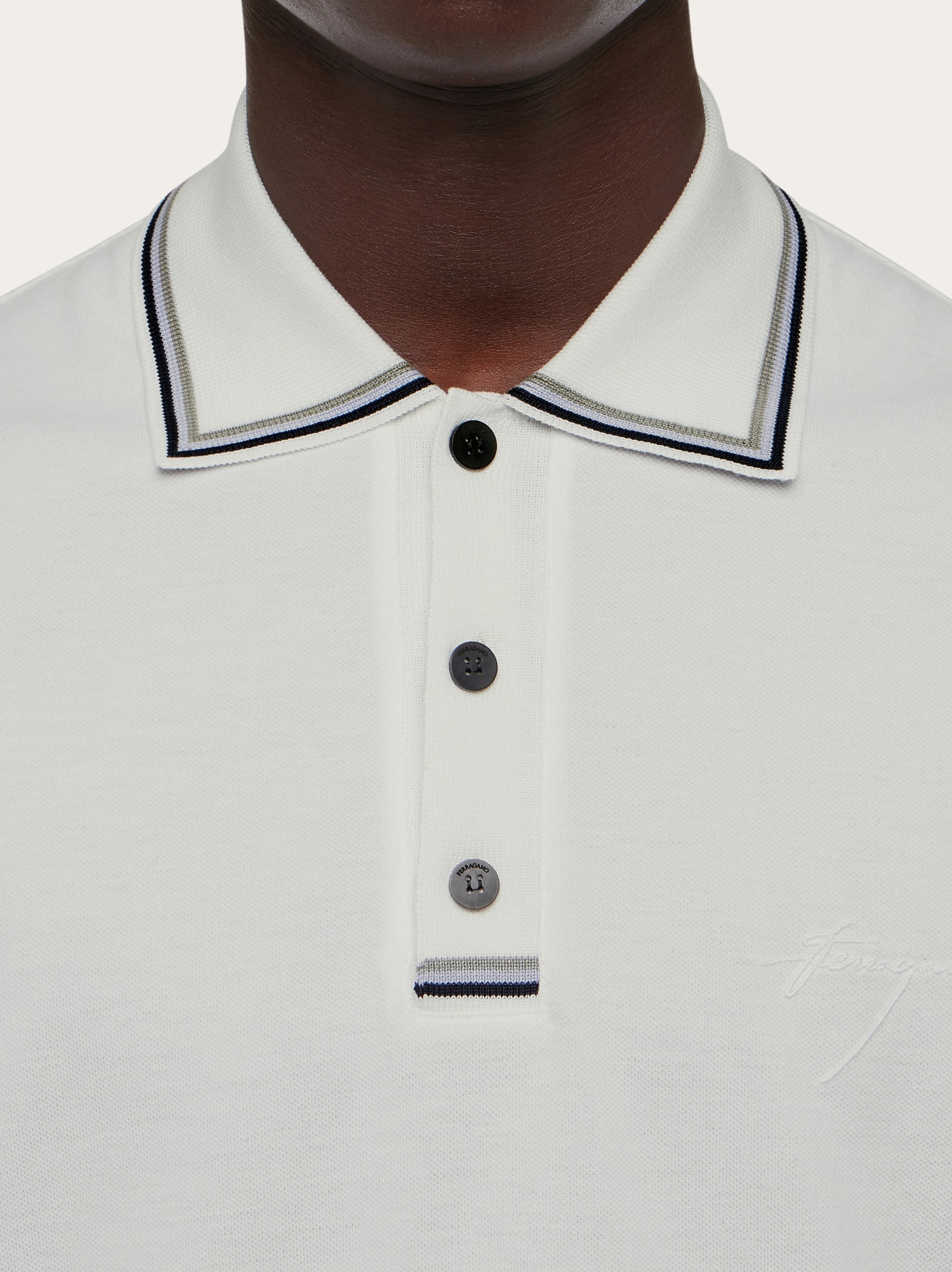 Short sleeved polo shirt - 4