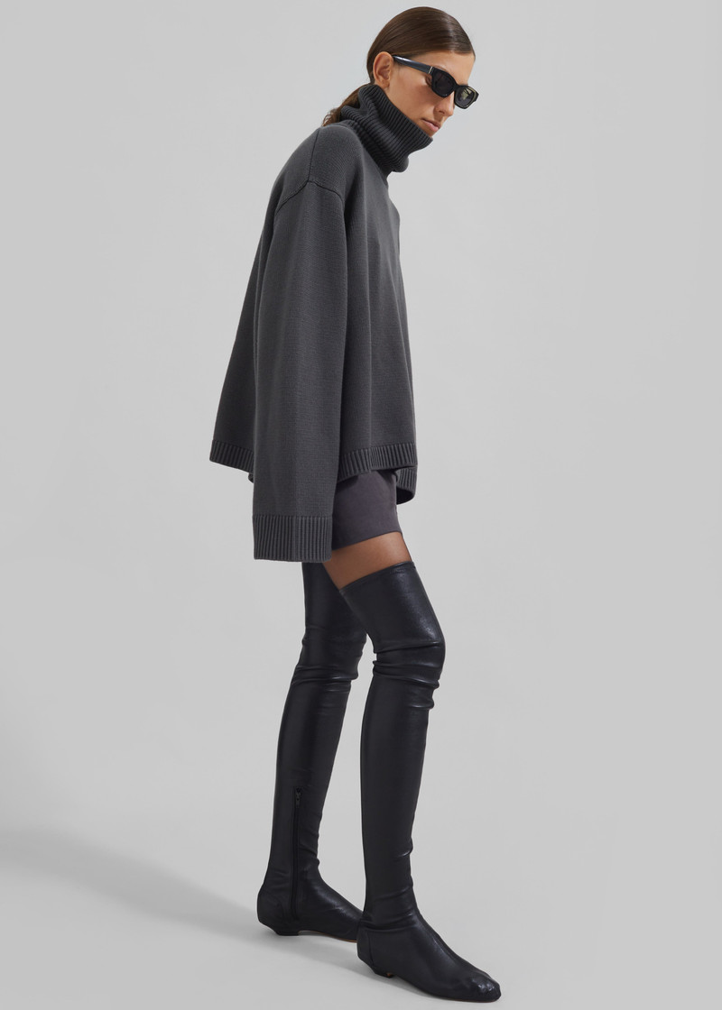Rhea Trapeze Turtleneck - Light Khaki 3