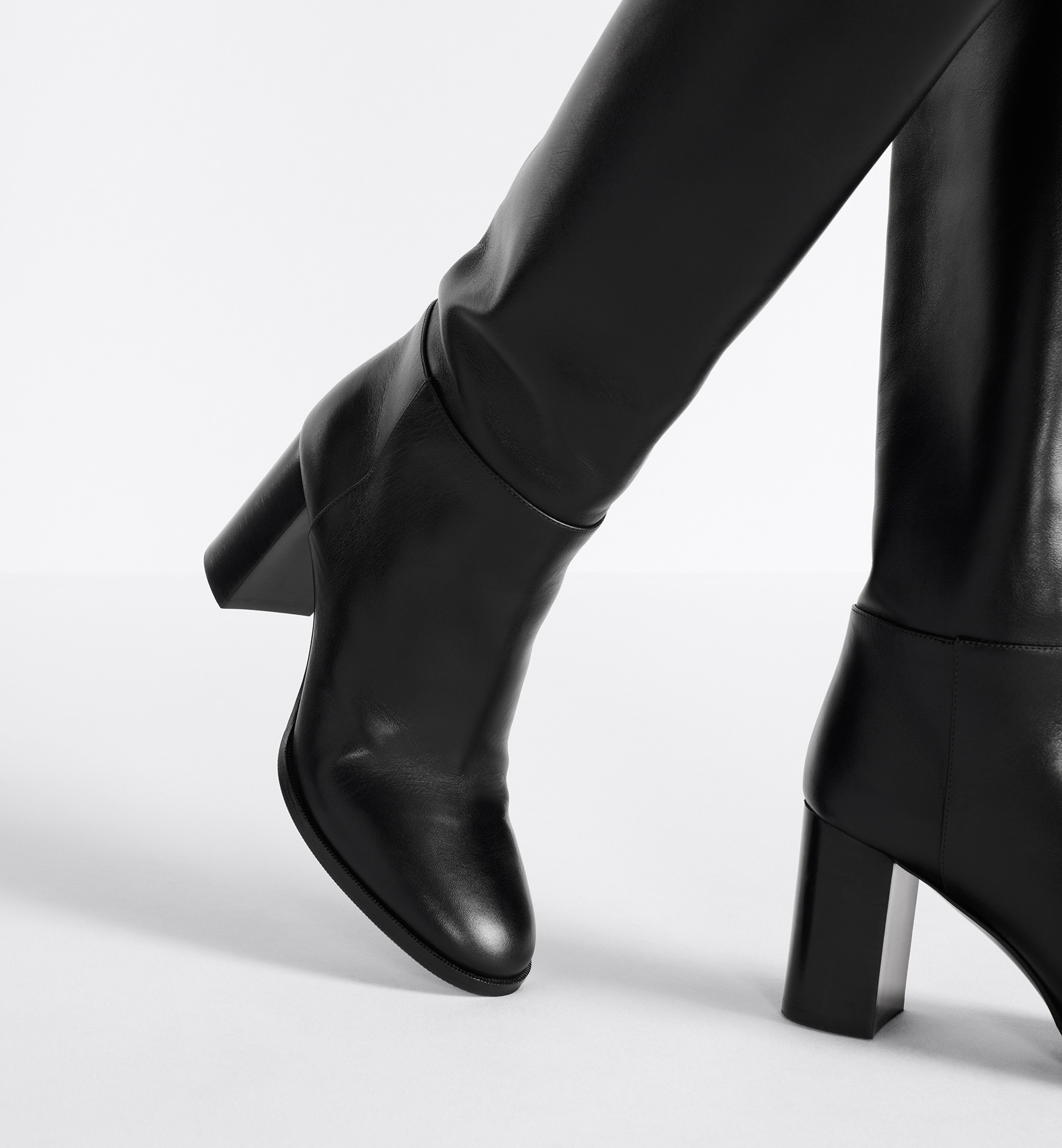 ディオール DIOR ブーツ D-Town タウン ブラック D-Town Heeled Boot Black Suede Goatskin | DIOR
