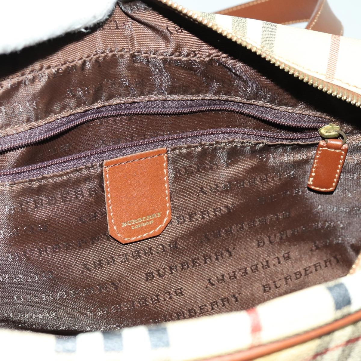 Burberry Nova Check Shoulder Bag Pvc Leather Beige - 11