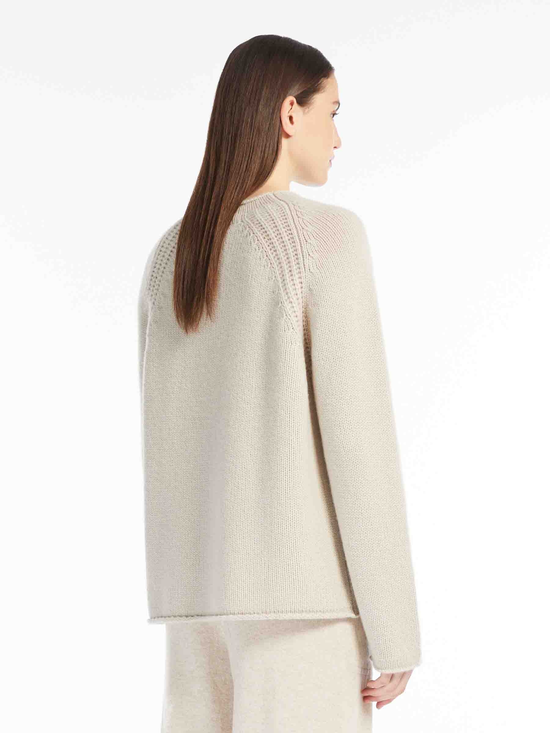 CASHMERE KNIT SWEATER - 4