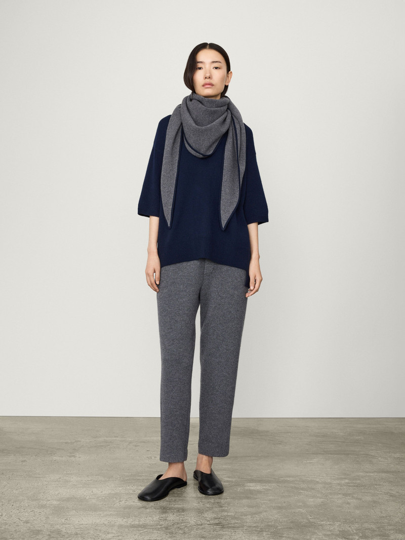 The Bandana Contrast Large Scarf 5