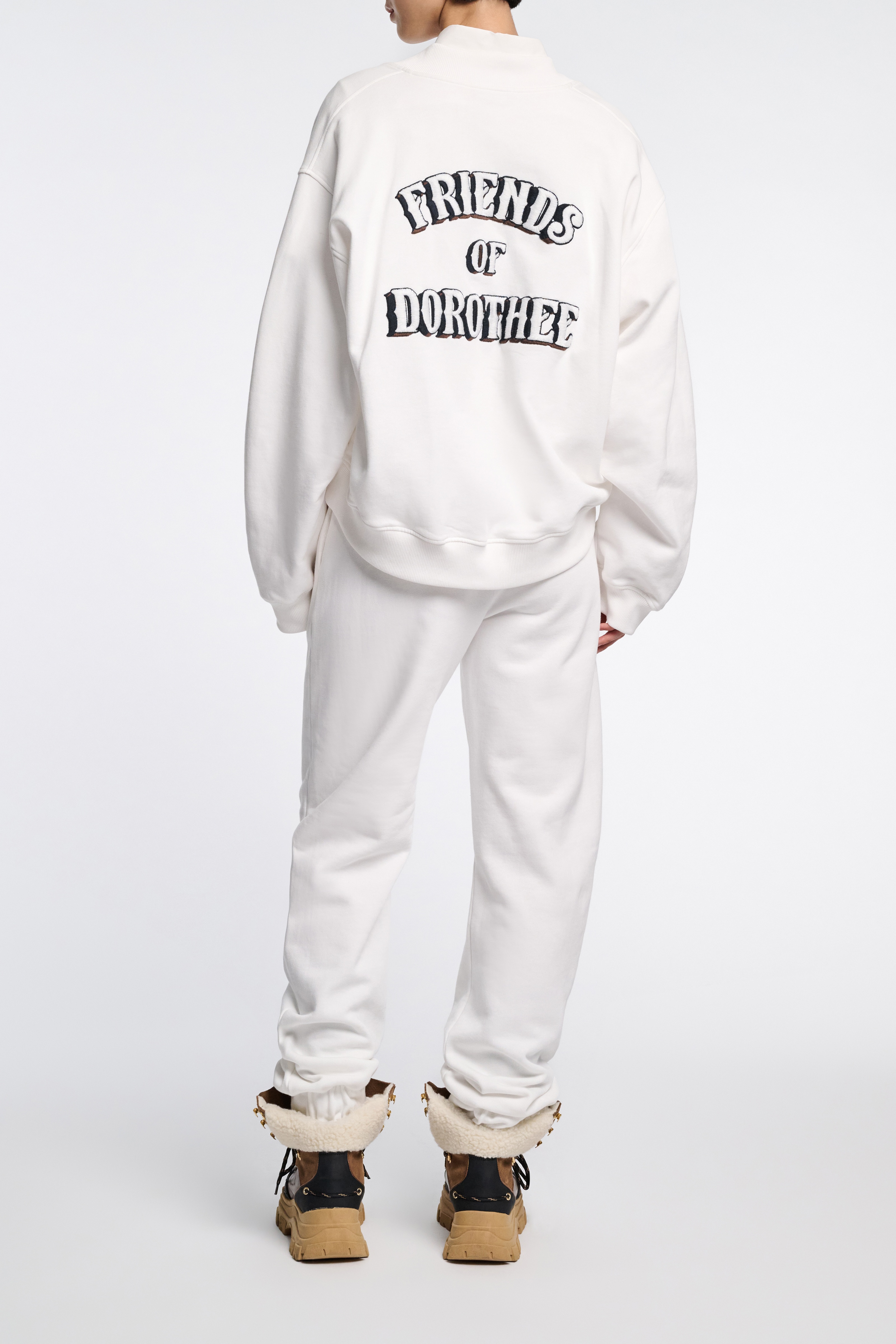 FRIENDS OF DOROTHEE III sweatshirt - 4
