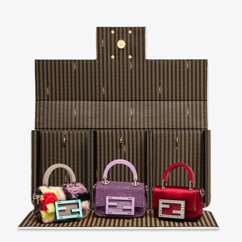 White pony hair box 3