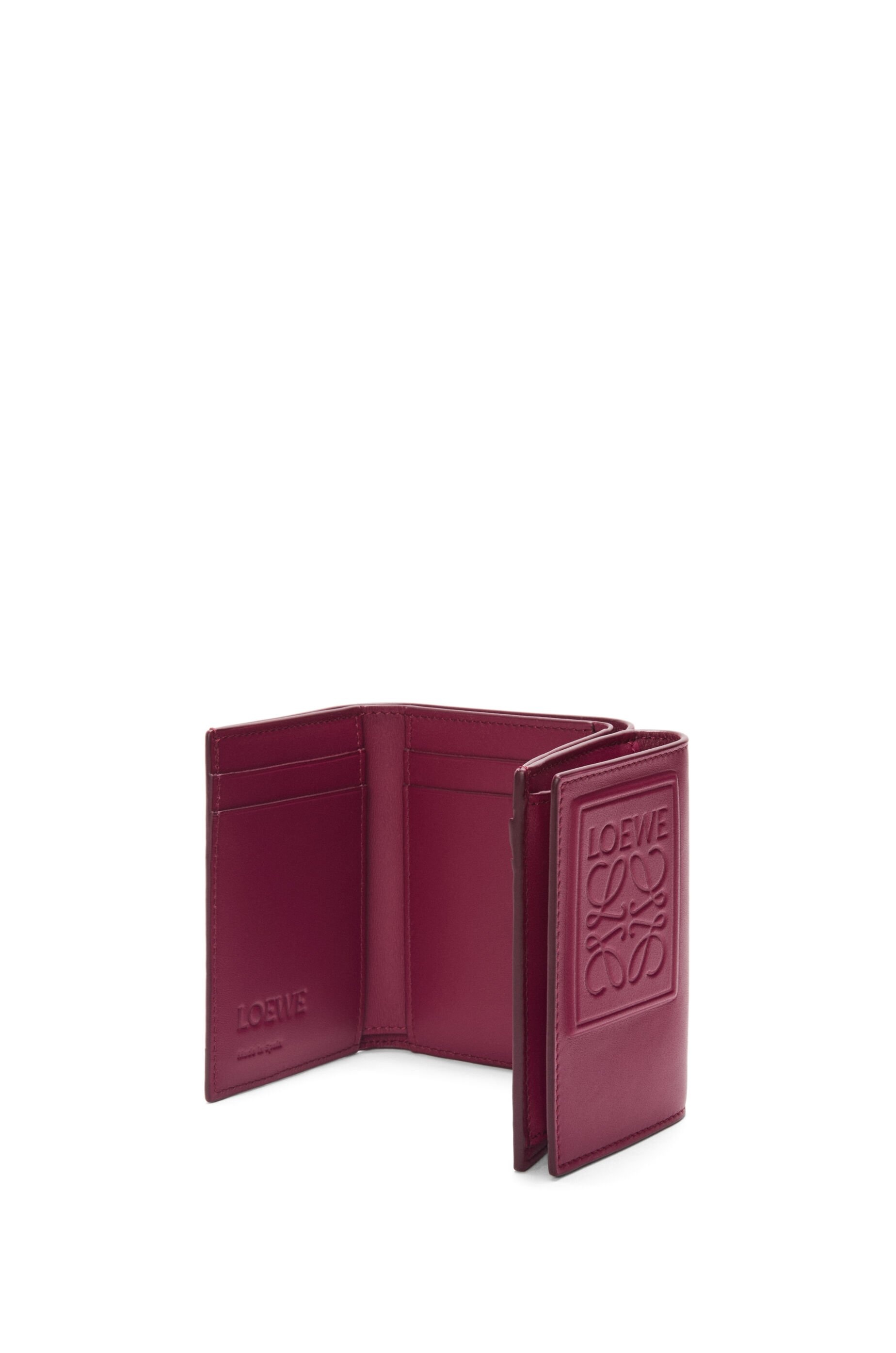 Trifold wallet in satin calfskin 4